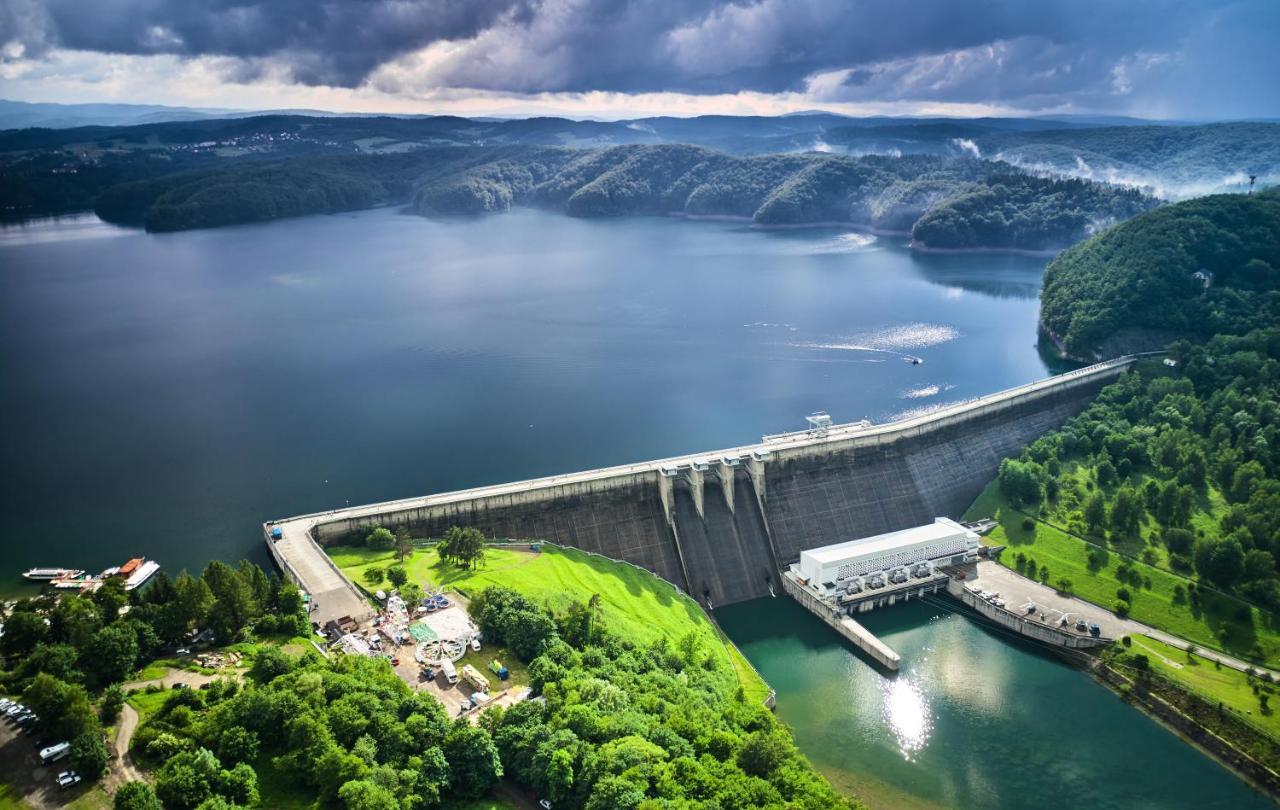 OSADA PODRÓŻNIKA - Całoroczne Domki Drewniane Hoczew Exterior foto