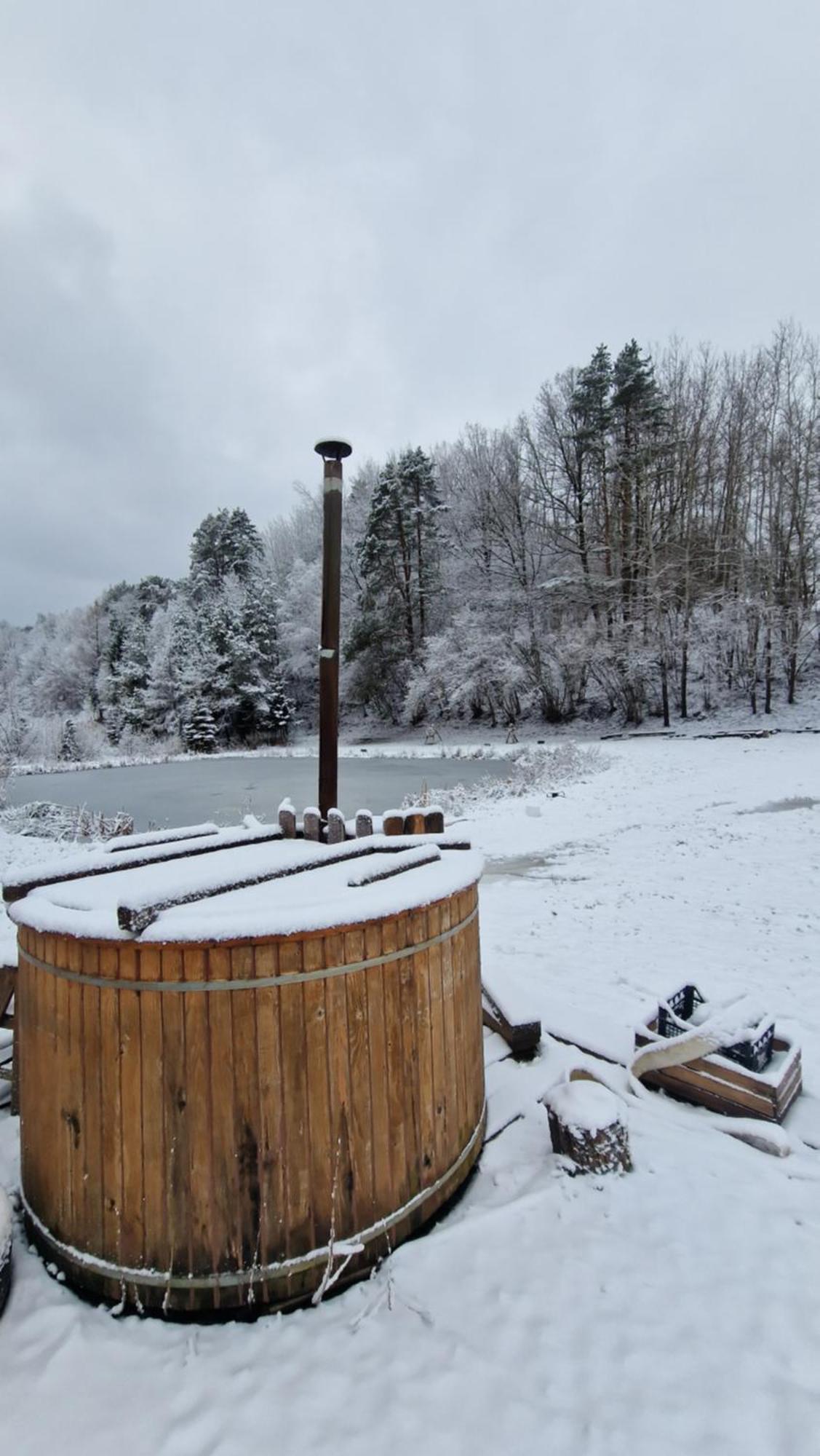 OSADA PODRÓŻNIKA - Całoroczne Domki Drewniane Hoczew Exterior foto